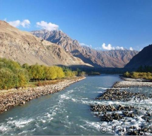 Hotel The White Castle Kargil Exterior photo